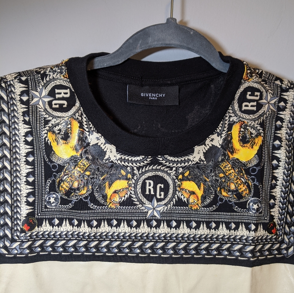 Givenchy RG T Shirt